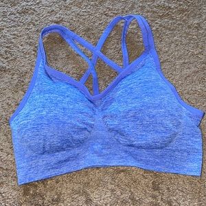 Akamc Sports Bra